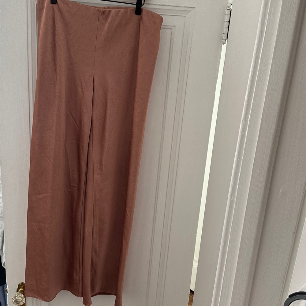 Rose crinkled satin bias pants